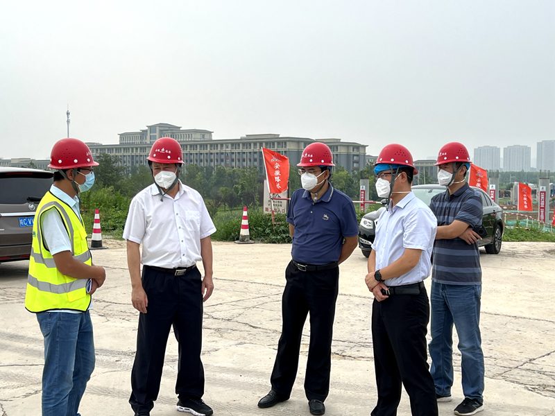 蚌埠市委常委、市委秘書長(zhǎng)、懷遠(yuǎn)縣委書記王慶武到G206-03標(biāo)項(xiàng)目調(diào)研指導(dǎo)工作
